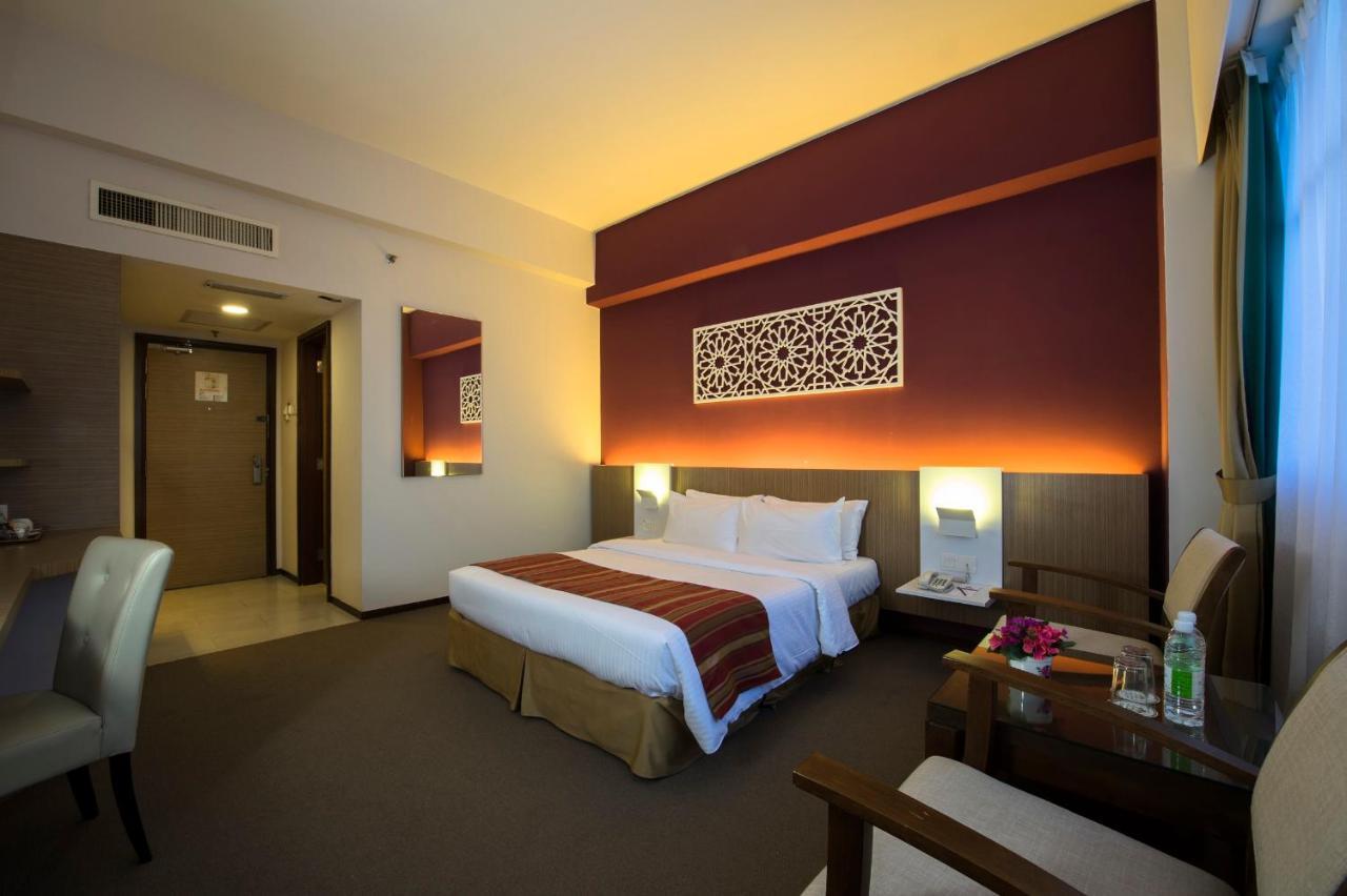 Grand Barakah Hotel Ампанг Екстер'єр фото
